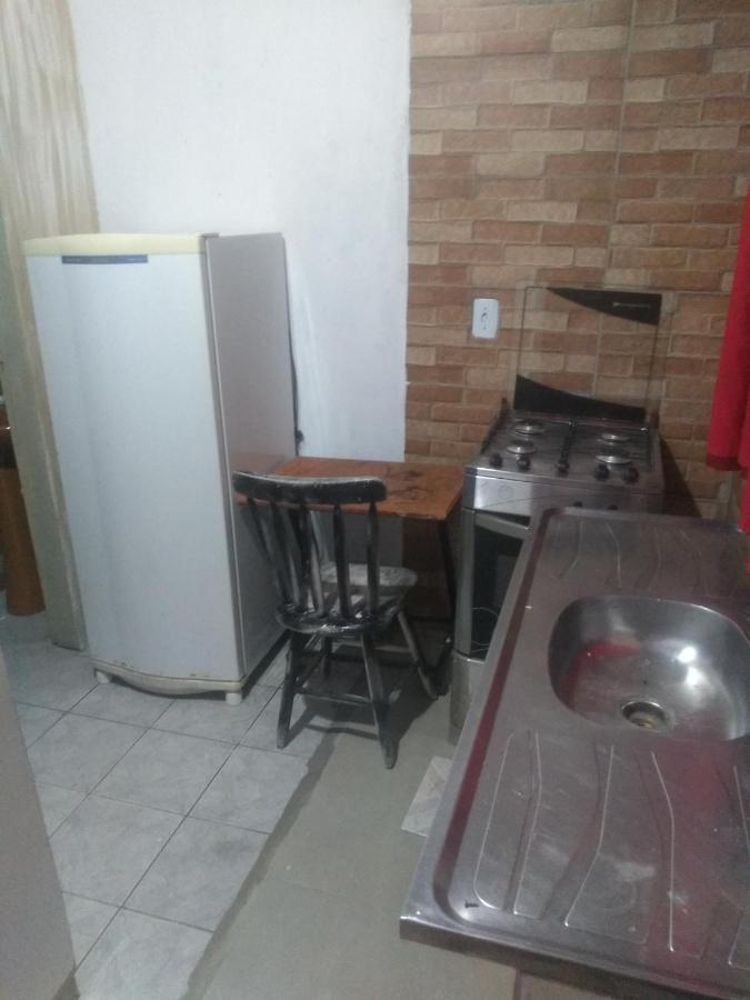 Kitinete Pequena Em Patio Compartilhado Villa Florianópolis Exterior foto